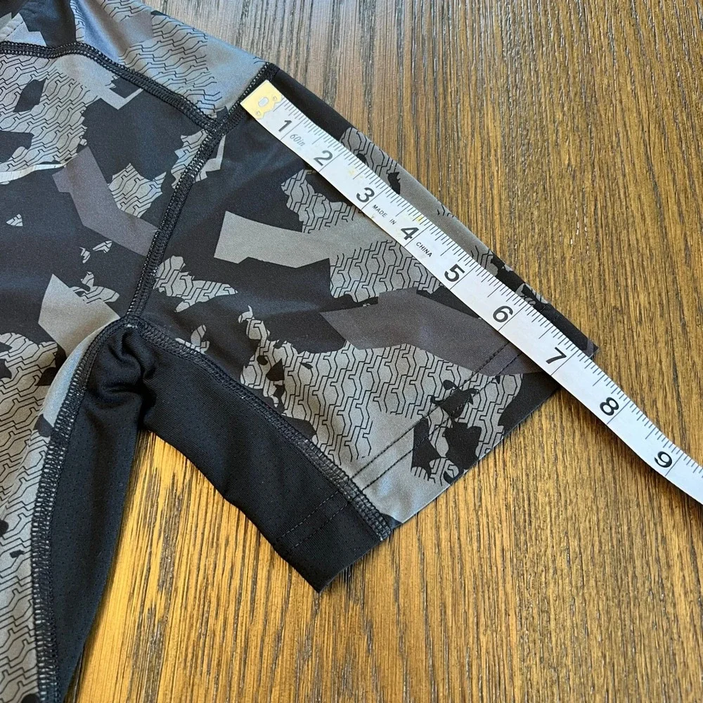 Nike Pro Combat Compression Shirt Polyester Spandex Camo Gray Black Medium